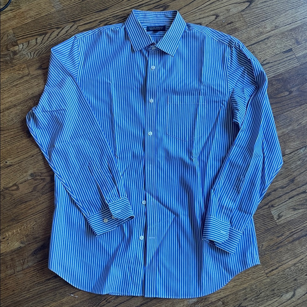Men’s Banana Republic classic striped shirt
